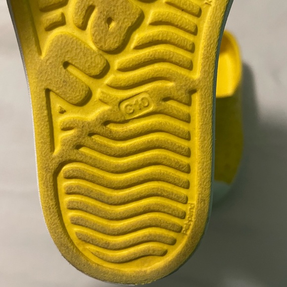 Native Kids Shoes - Yellow - Picture 3 of 3